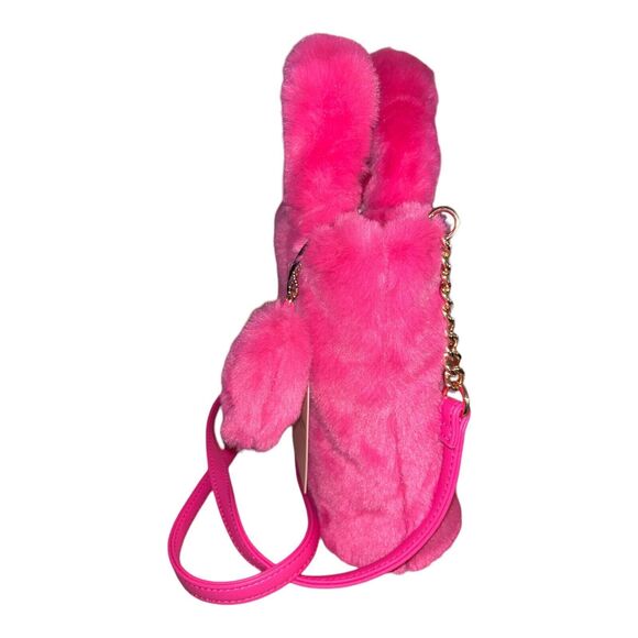 Juicy Couture Free Love Fuzzy Soft Hot Pink Satchel / Crossbody Strap NWT HTF - Picture 2 of 8